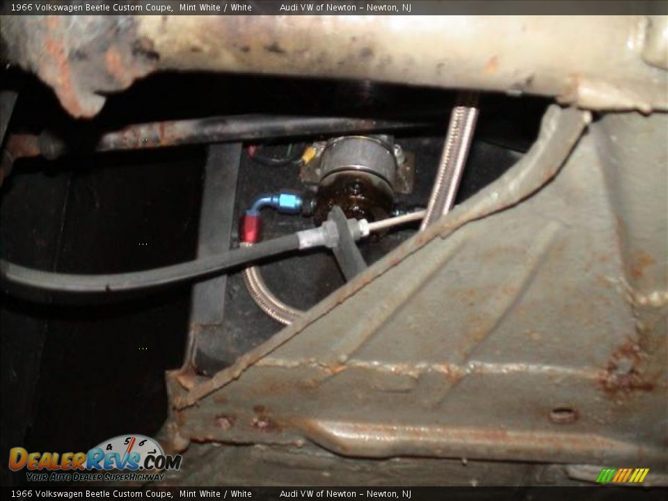 1966 Volkswagen Beetle Custom Coupe Mint White / White Photo #31