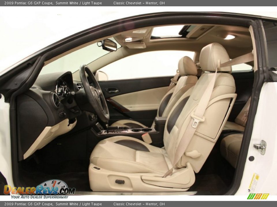 Light Taupe Interior - 2009 Pontiac G6 GXP Coupe Photo #6