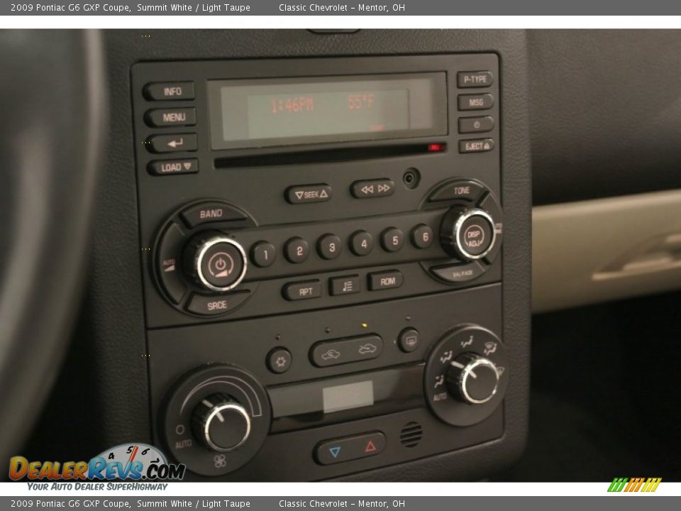 Controls of 2009 Pontiac G6 GXP Coupe Photo #12