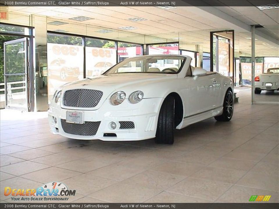 Front 3/4 View of 2008 Bentley Continental GTC  Photo #8