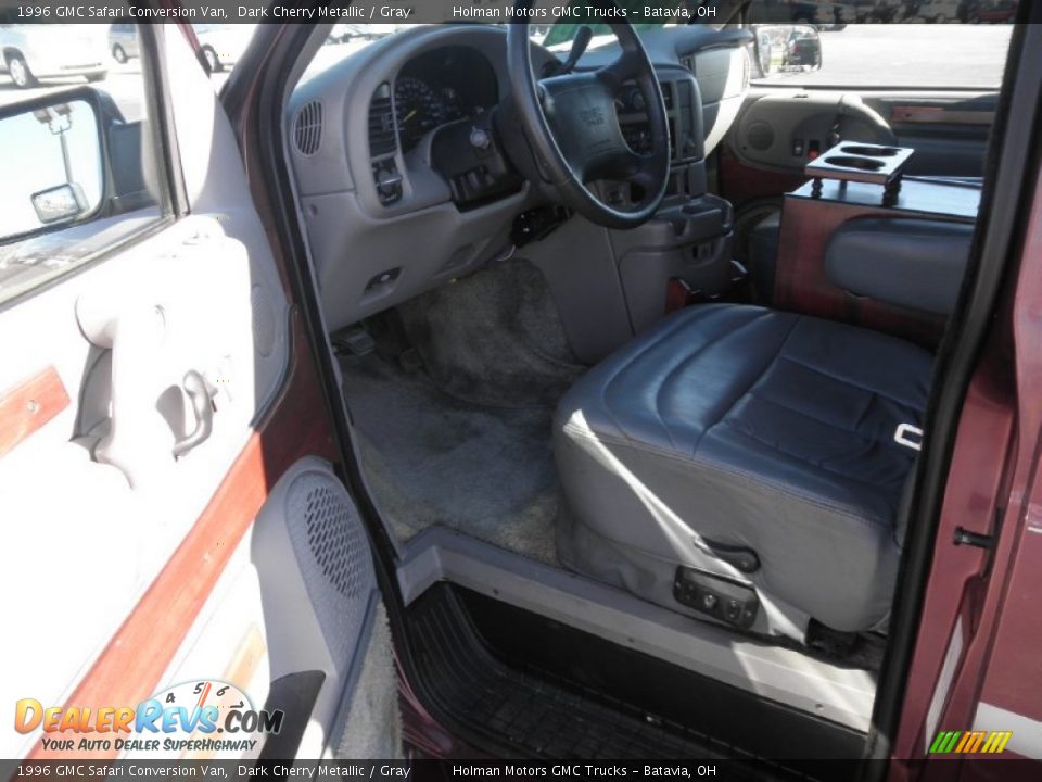 1996 GMC Safari Conversion Van Dark Cherry Metallic / Gray Photo #5