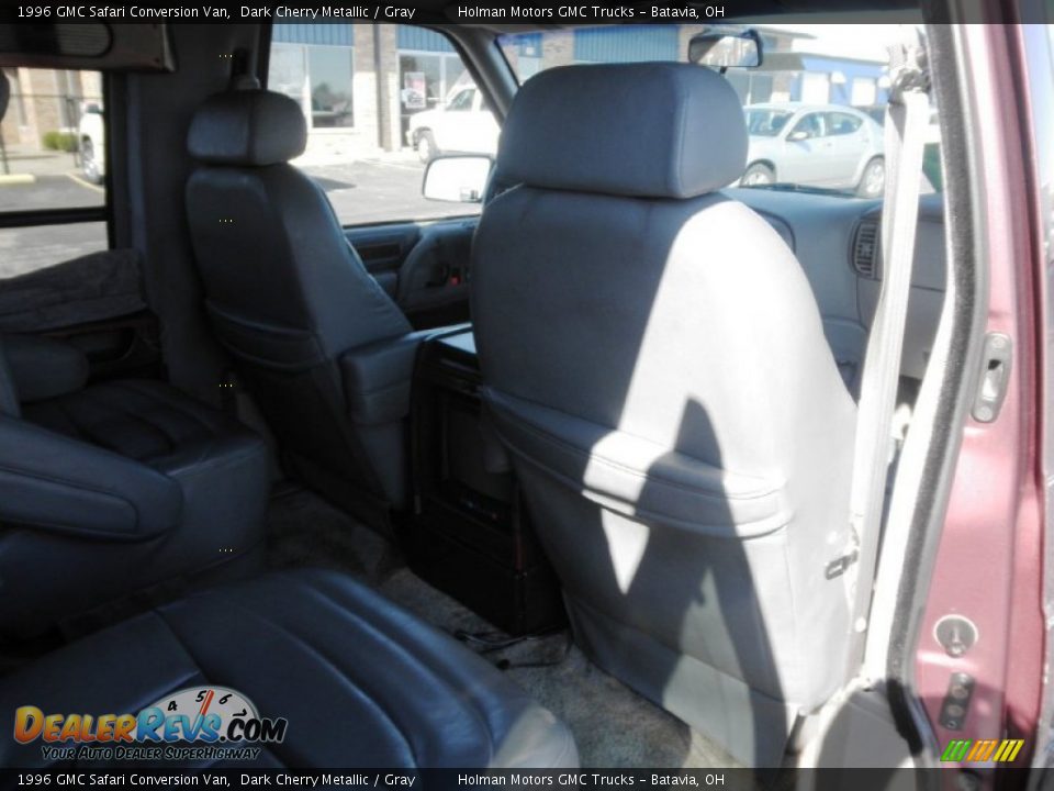 1996 GMC Safari Conversion Van Dark Cherry Metallic / Gray Photo #22