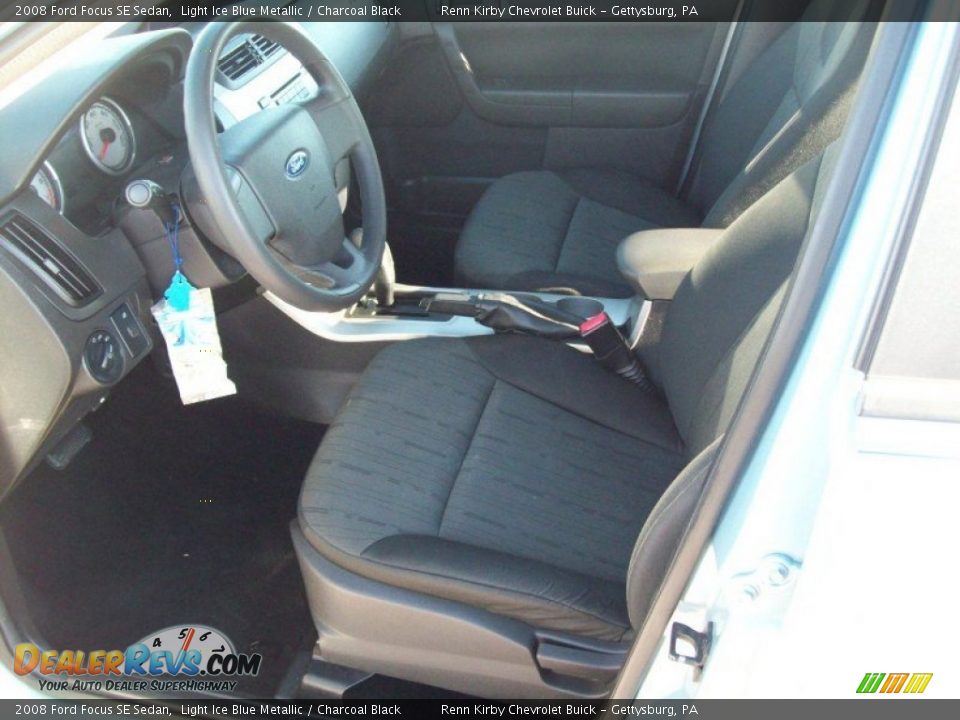 2008 Ford Focus SE Sedan Light Ice Blue Metallic / Charcoal Black Photo #18