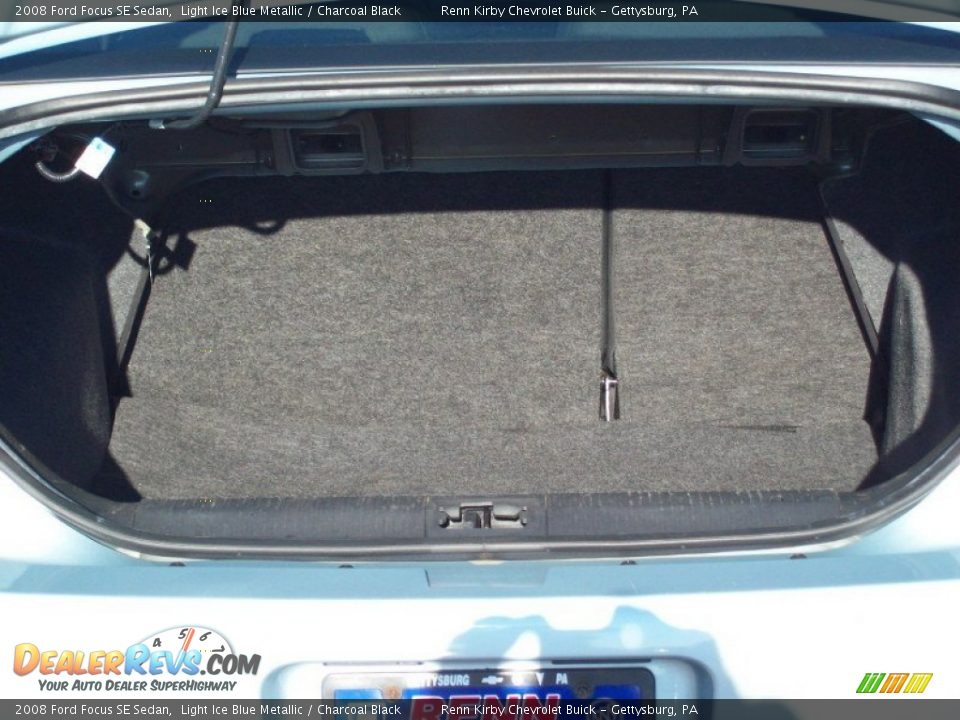 2008 Ford Focus SE Sedan Light Ice Blue Metallic / Charcoal Black Photo #20