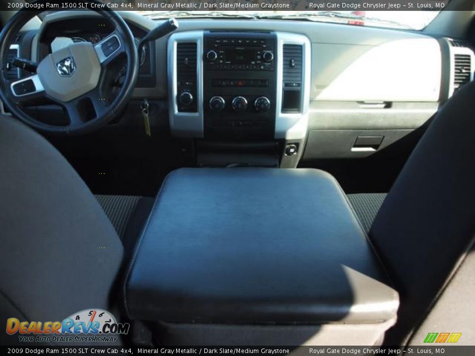 2009 Dodge Ram 1500 SLT Crew Cab 4x4 Mineral Gray Metallic / Dark Slate/Medium Graystone Photo #10