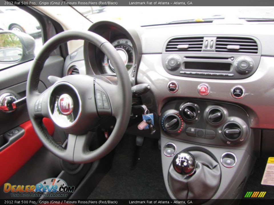 Dashboard of 2012 Fiat 500 Pop Photo #9