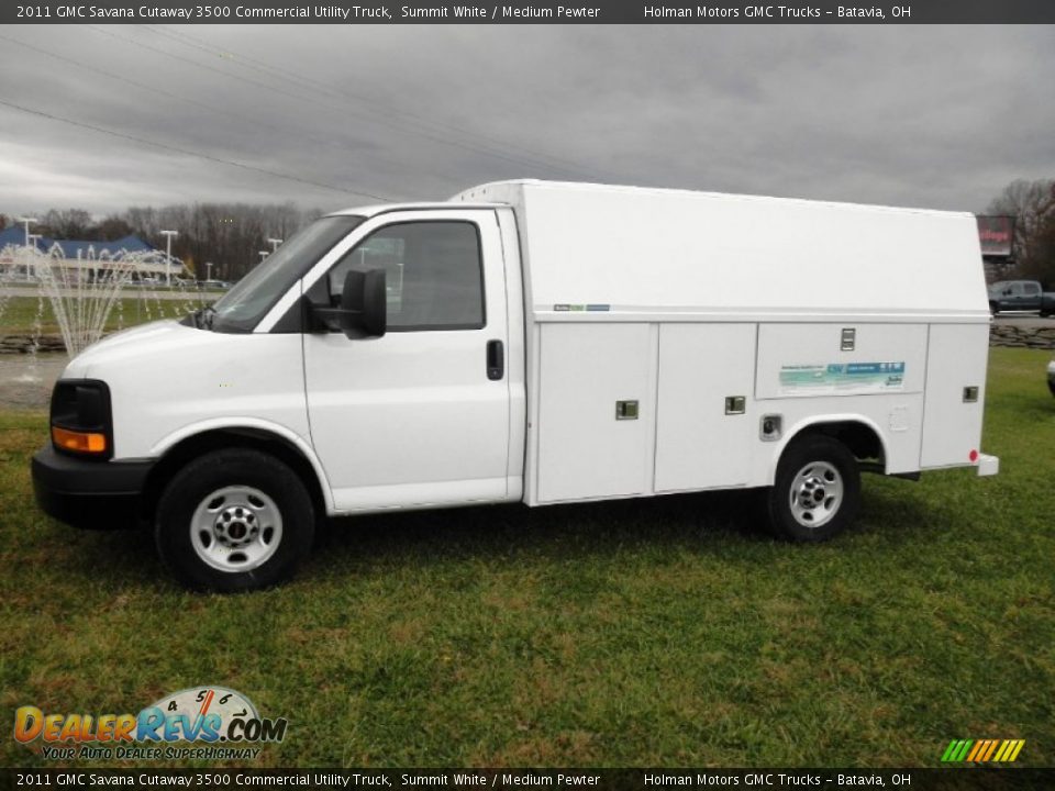 Summit White 2011 GMC Savana Cutaway 3500 Commercial Utility Truck Photo #4