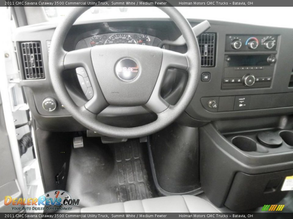 2011 GMC Savana Cutaway 3500 Commercial Utility Truck Summit White / Medium Pewter Photo #9