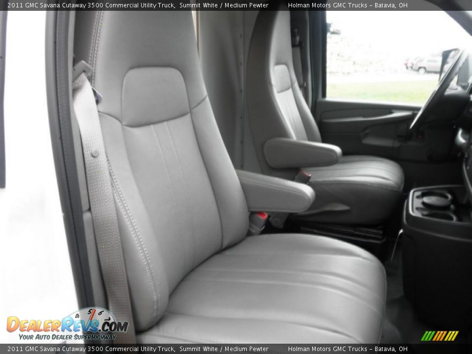 Medium Pewter Interior - 2011 GMC Savana Cutaway 3500 Commercial Utility Truck Photo #19