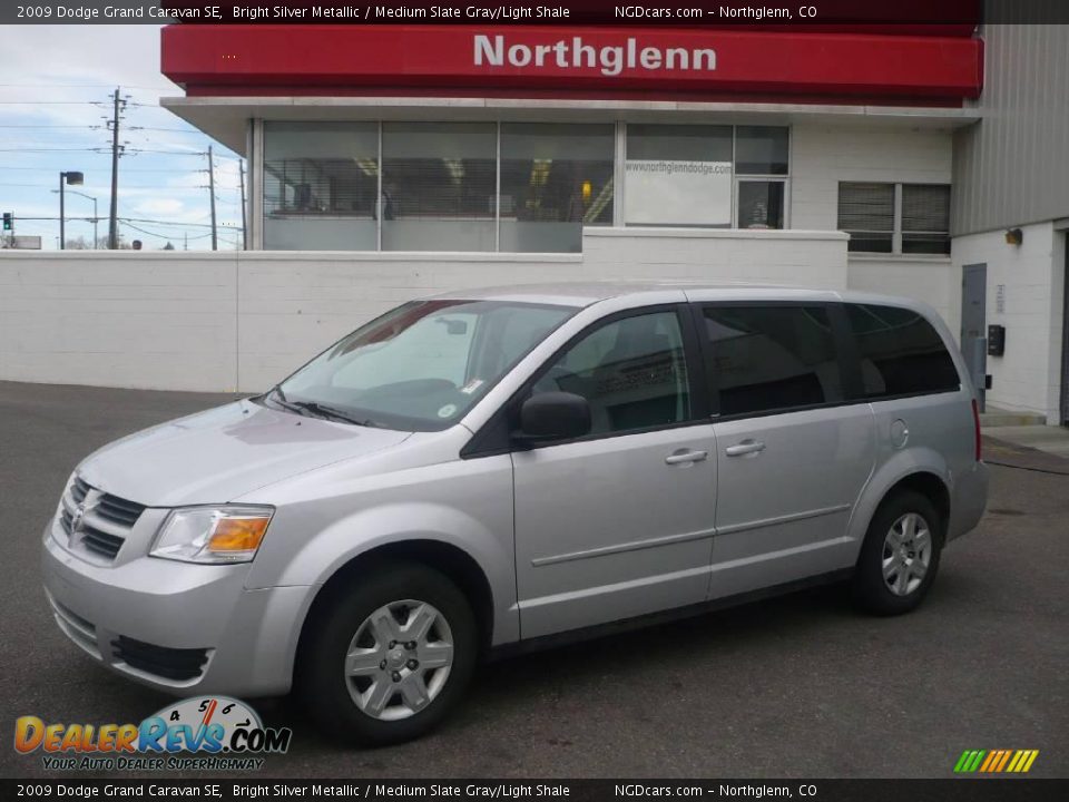 2009 Dodge Grand Caravan SE Bright Silver Metallic / Medium Slate Gray/Light Shale Photo #1
