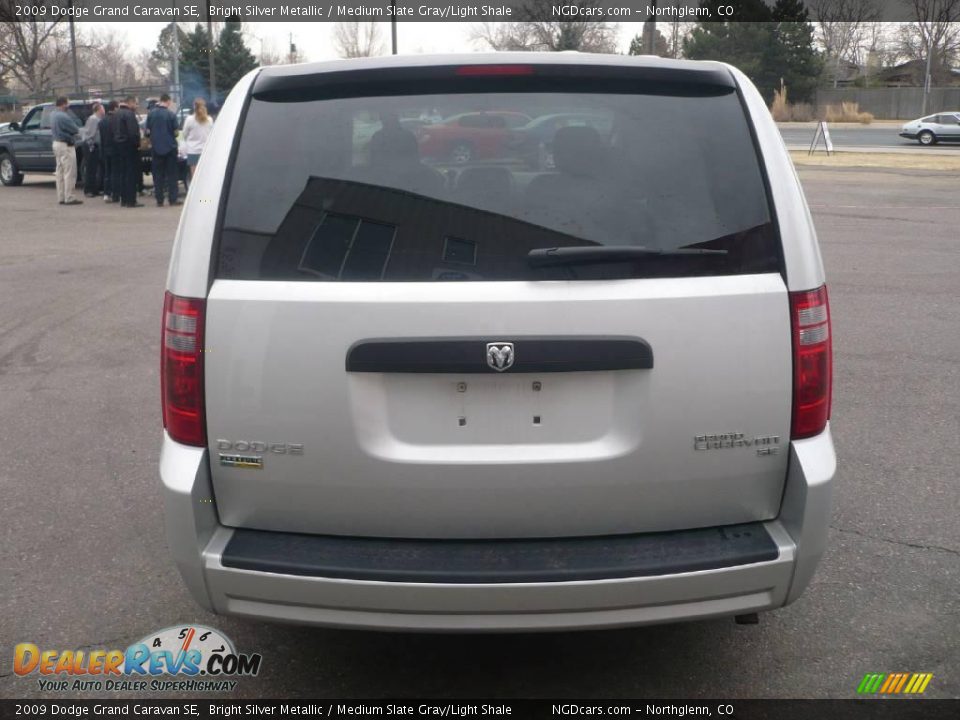 2009 Dodge Grand Caravan SE Bright Silver Metallic / Medium Slate Gray/Light Shale Photo #4