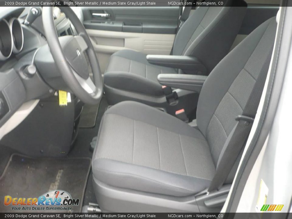 2009 Dodge Grand Caravan SE Bright Silver Metallic / Medium Slate Gray/Light Shale Photo #6