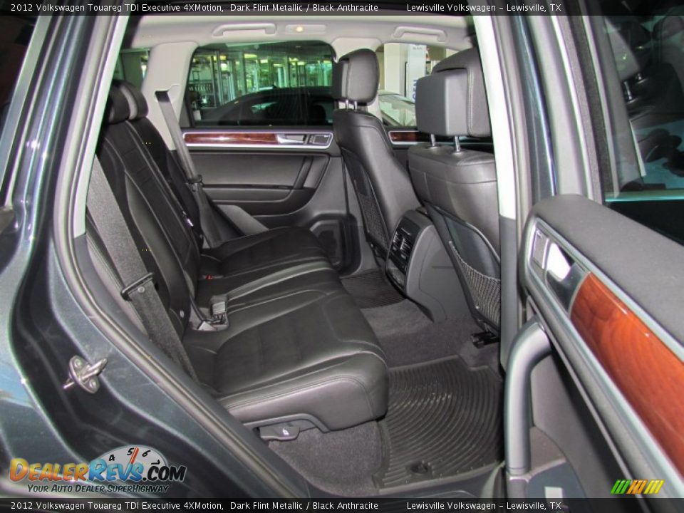 Black Anthracite Interior - 2012 Volkswagen Touareg TDI Executive 4XMotion Photo #4