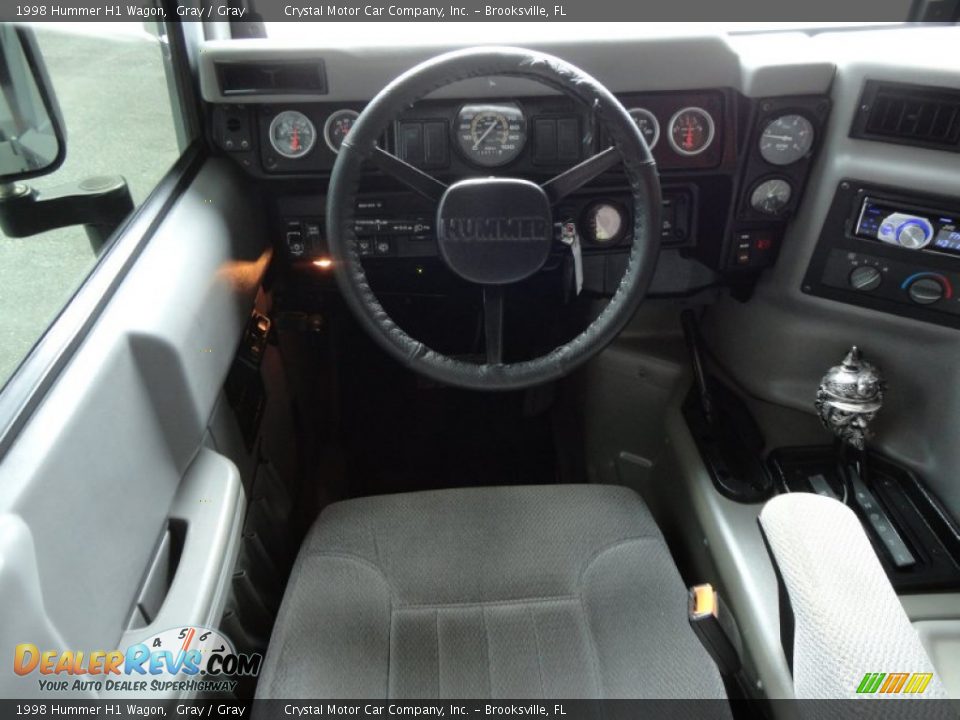 Dashboard of 1998 Hummer H1 Wagon Photo #6