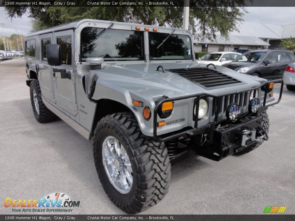 Front 3/4 View of 1998 Hummer H1 Wagon Photo #11