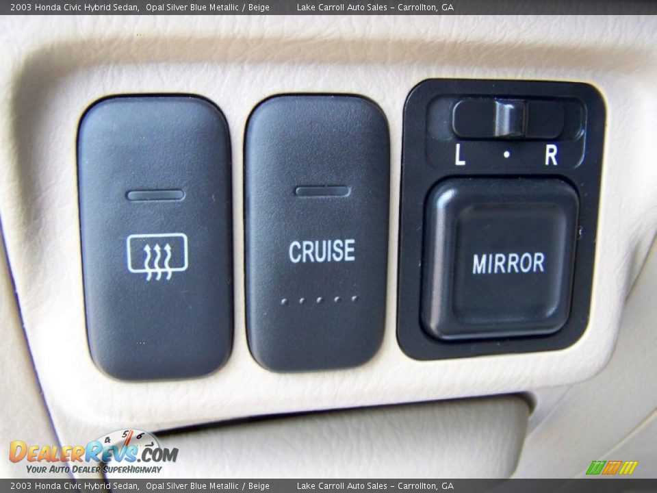 2003 Honda Civic Hybrid Sedan Opal Silver Blue Metallic / Beige Photo #16