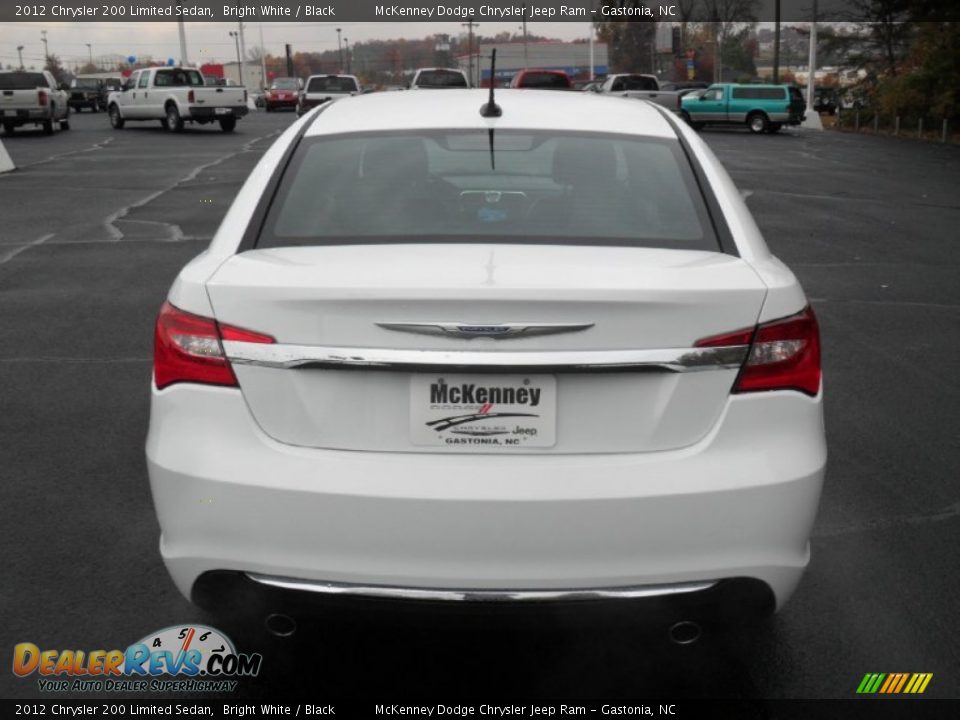 2012 Chrysler 200 Limited Sedan Bright White / Black Photo #3