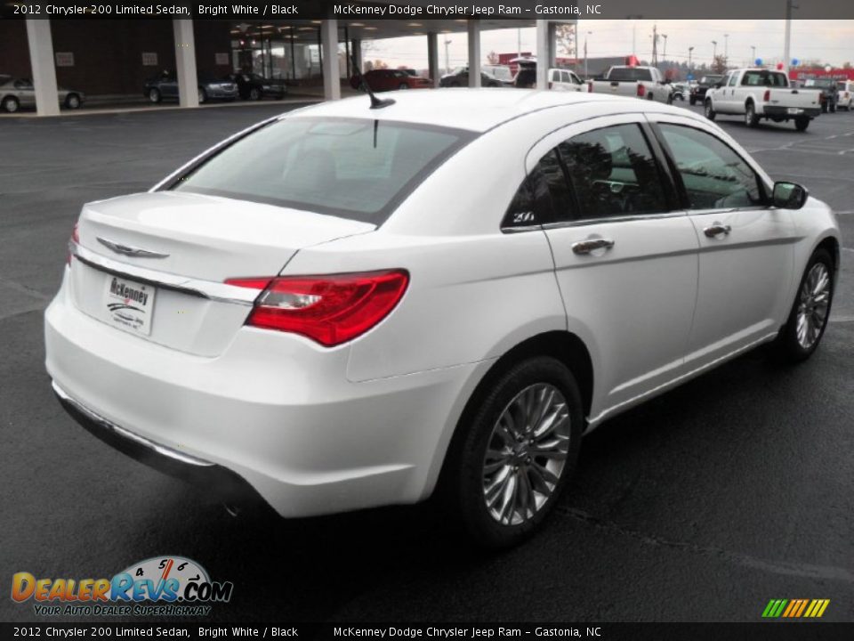 2012 Chrysler 200 Limited Sedan Bright White / Black Photo #4