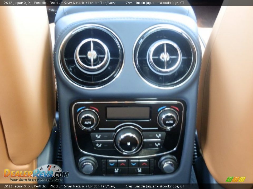 2012 Jaguar XJ XJL Portfolio Rhodium Silver Metallic / London Tan/Navy Photo #15