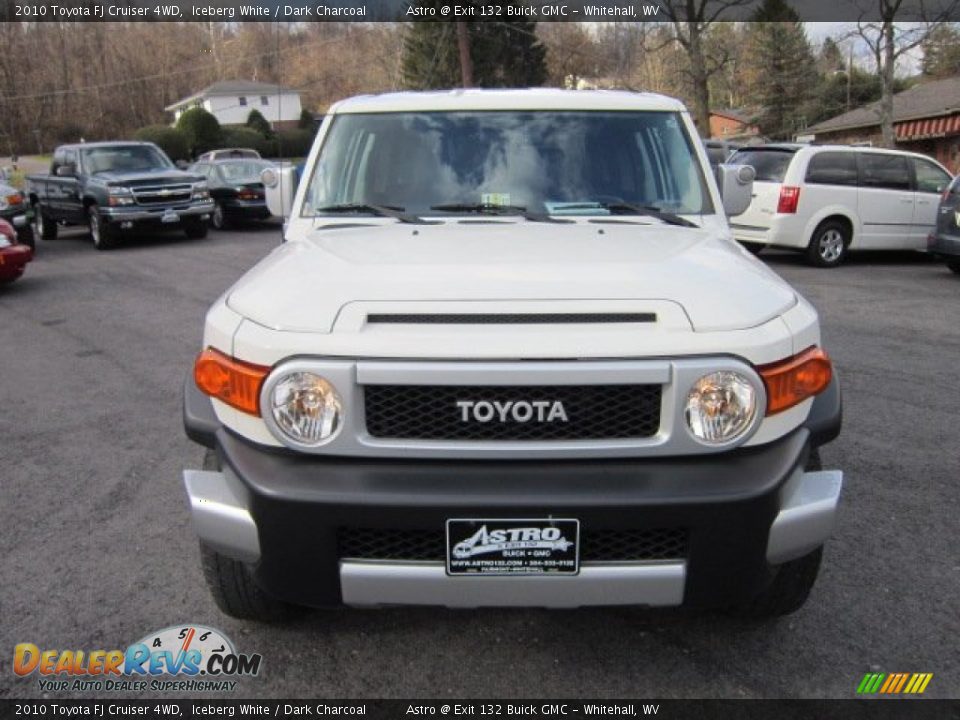 2010 Toyota FJ Cruiser 4WD Iceberg White / Dark Charcoal Photo #2