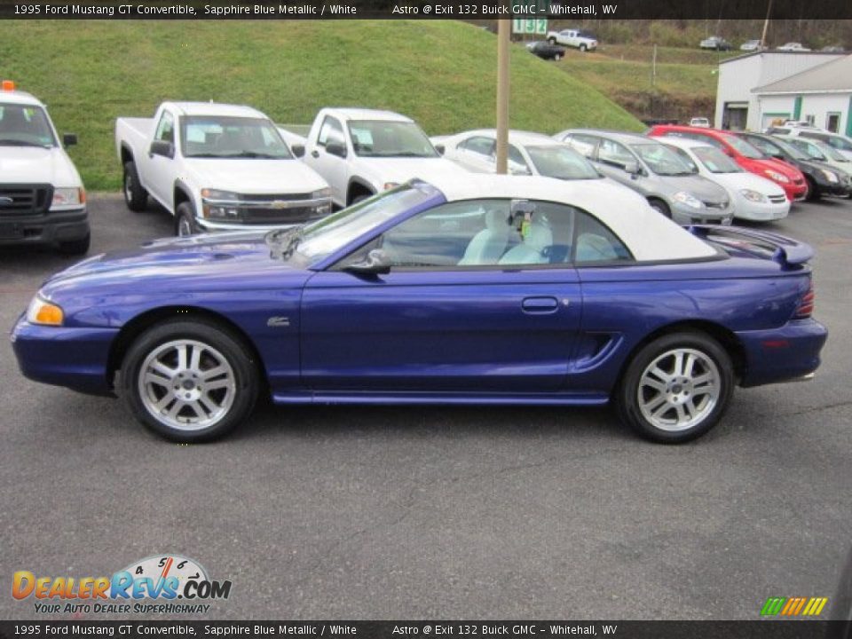 Sapphire Blue Metallic 1995 Ford Mustang GT Convertible Photo #4
