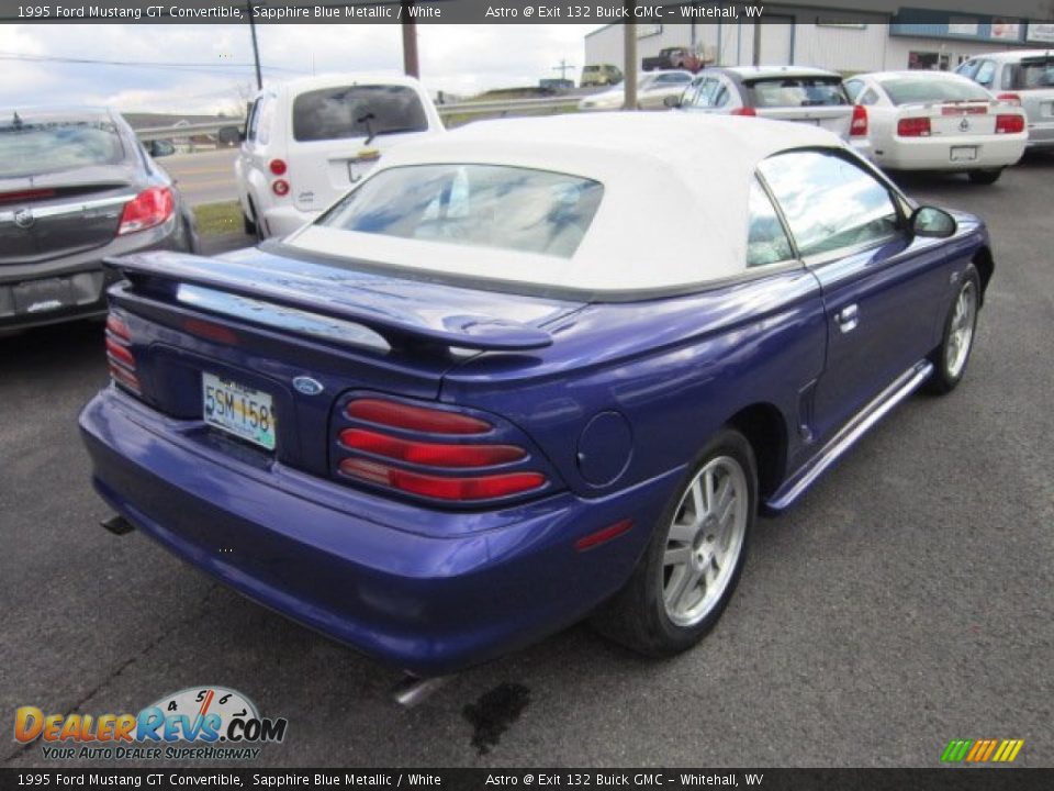 1995 Ford Mustang GT Convertible Sapphire Blue Metallic / White Photo #7