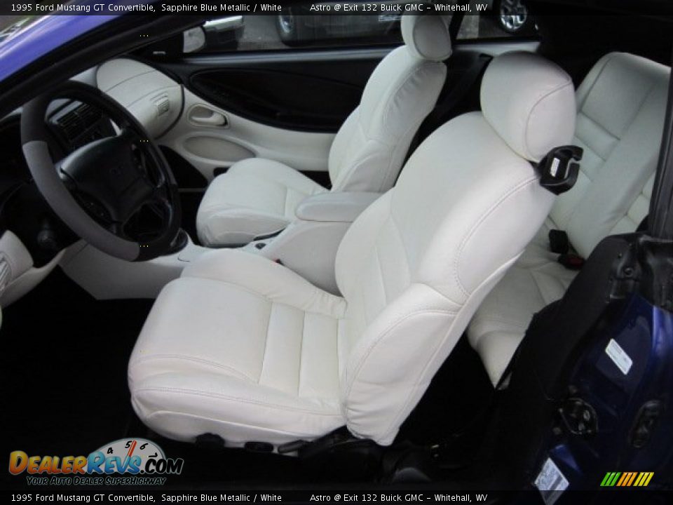 White Interior - 1995 Ford Mustang GT Convertible Photo #14