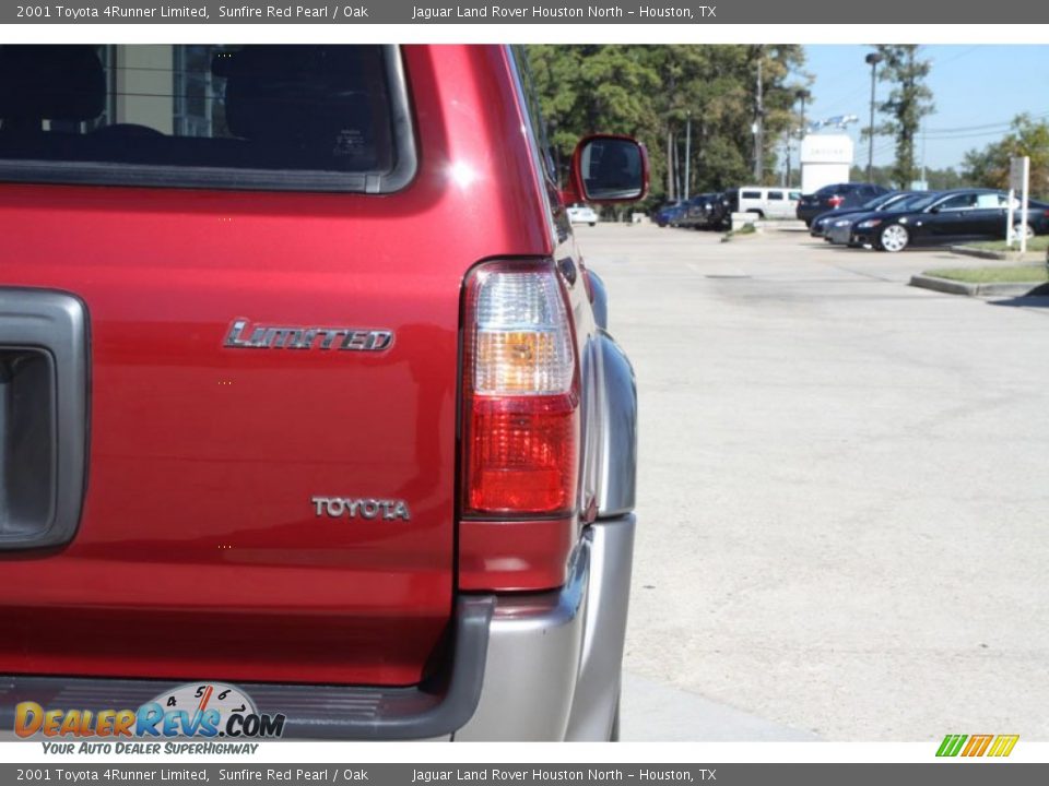 2001 Toyota 4Runner Limited Sunfire Red Pearl / Oak Photo #12