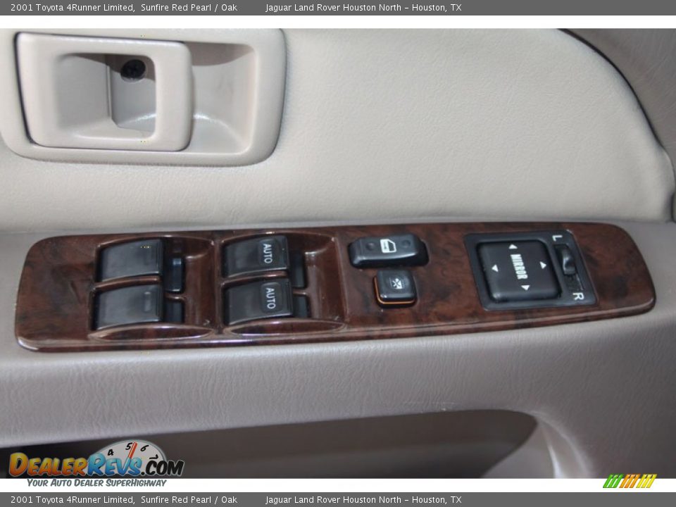 2001 Toyota 4Runner Limited Sunfire Red Pearl / Oak Photo #15