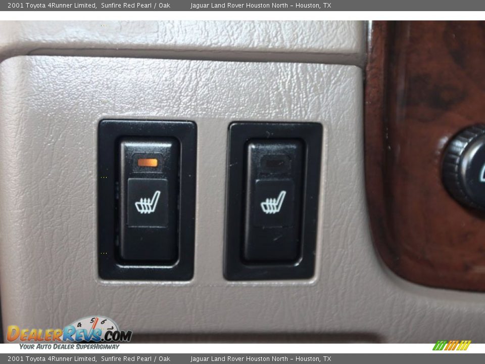 2001 Toyota 4Runner Limited Sunfire Red Pearl / Oak Photo #17