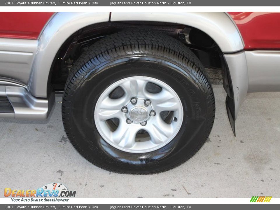 2001 Toyota 4Runner Limited Sunfire Red Pearl / Oak Photo #29