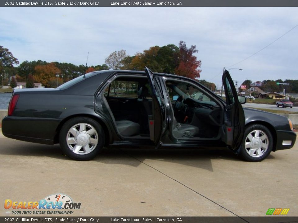 2002 Cadillac DeVille DTS Sable Black / Dark Gray Photo #9