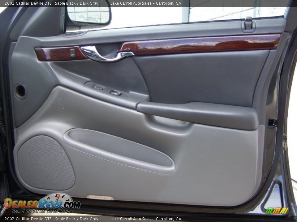 2002 Cadillac DeVille DTS Sable Black / Dark Gray Photo #12