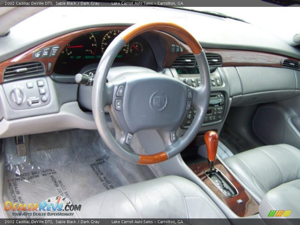 2002 Cadillac DeVille DTS Sable Black / Dark Gray Photo #13