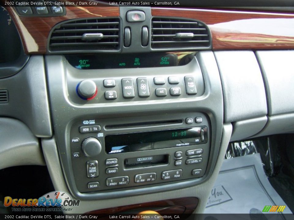 2002 Cadillac DeVille DTS Sable Black / Dark Gray Photo #17