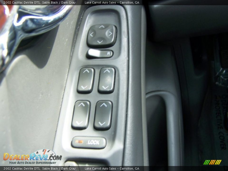 2002 Cadillac DeVille DTS Sable Black / Dark Gray Photo #23