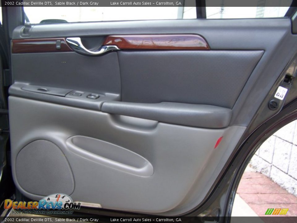 2002 Cadillac DeVille DTS Sable Black / Dark Gray Photo #28