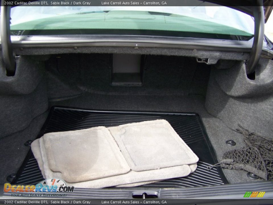 2002 Cadillac DeVille DTS Sable Black / Dark Gray Photo #36
