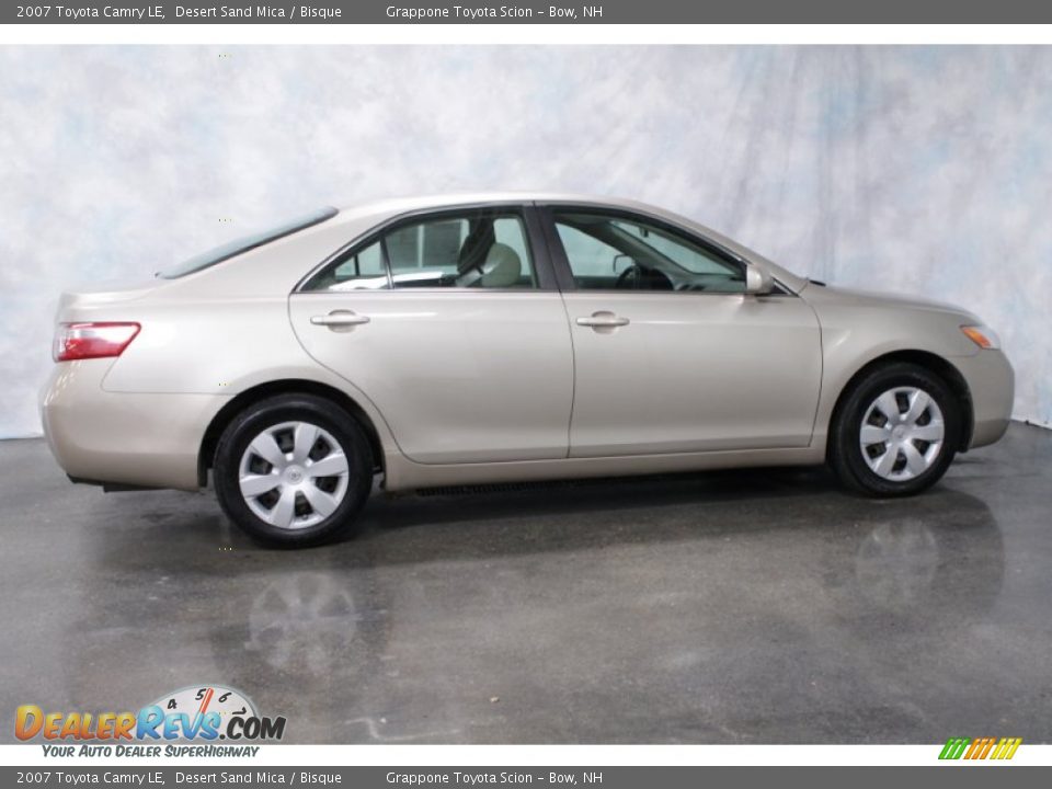 2007 Toyota Camry LE Desert Sand Mica / Bisque Photo #10