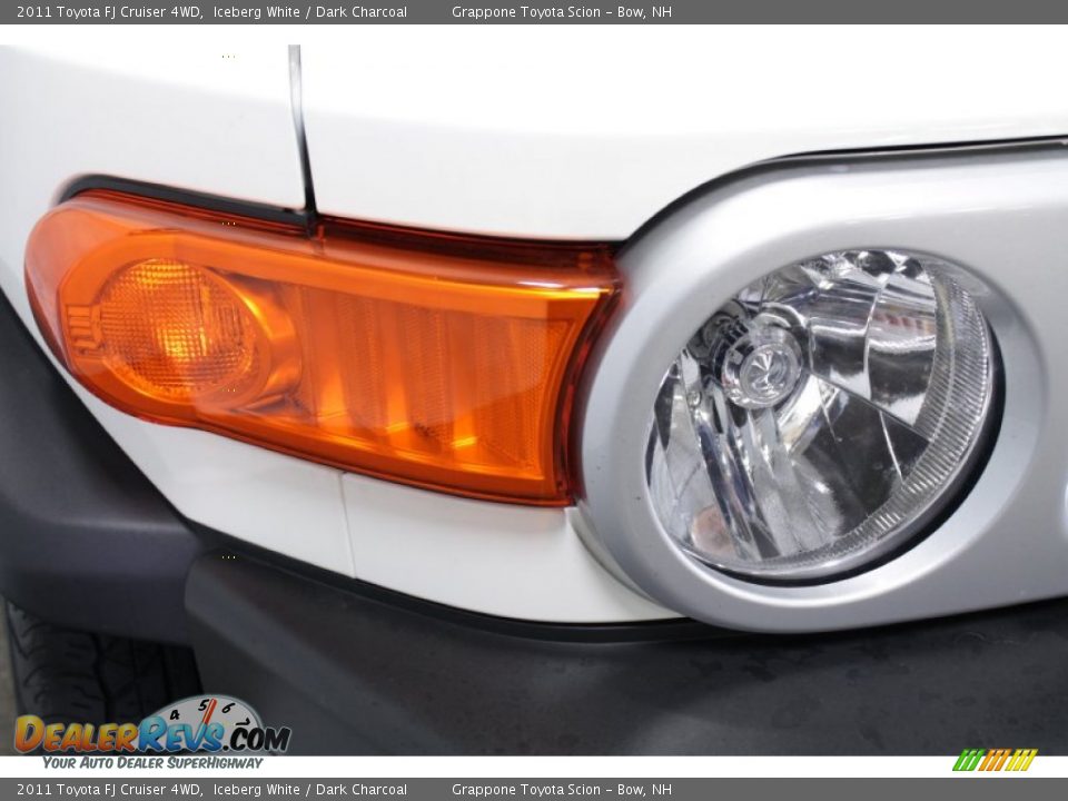 2011 Toyota FJ Cruiser 4WD Iceberg White / Dark Charcoal Photo #5