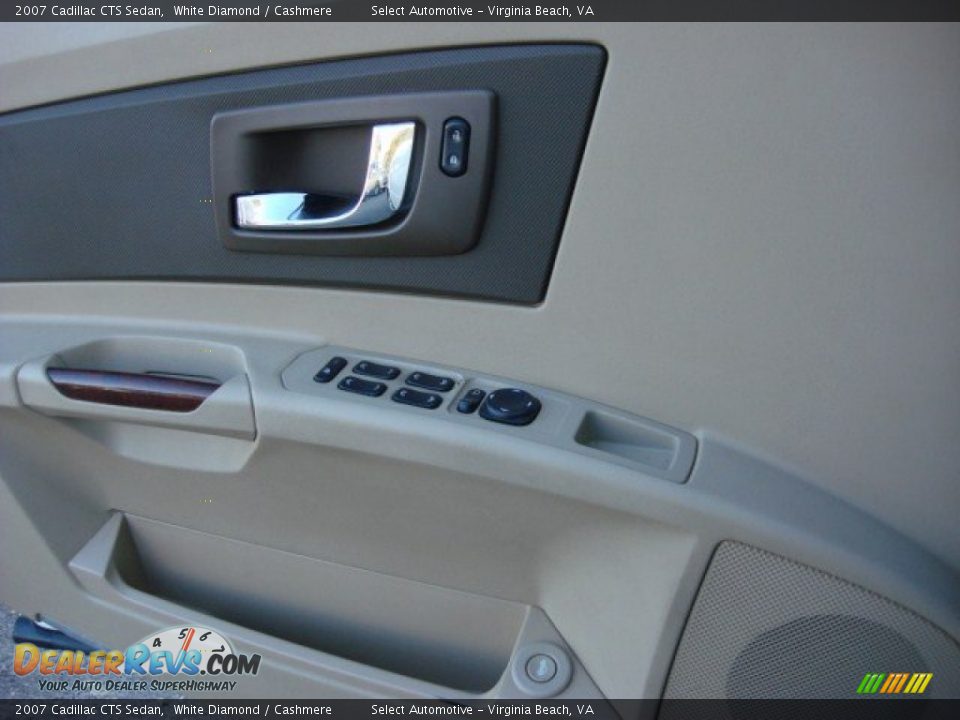 2007 Cadillac CTS Sedan White Diamond / Cashmere Photo #11