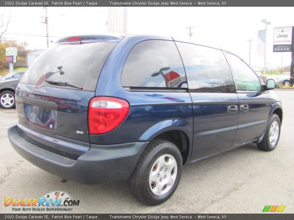 2002 Dodge Caravan SE Patriot Blue Pearl / Taupe Photo #2