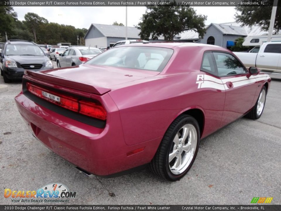 Furious Fuchsia 2010 Dodge Challenger R/T Classic Furious Fuchsia Edition Photo #9