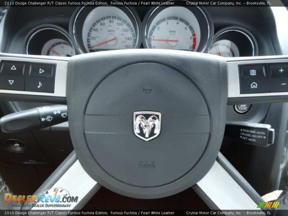 Controls of 2010 Dodge Challenger R/T Classic Furious Fuchsia Edition Photo #26