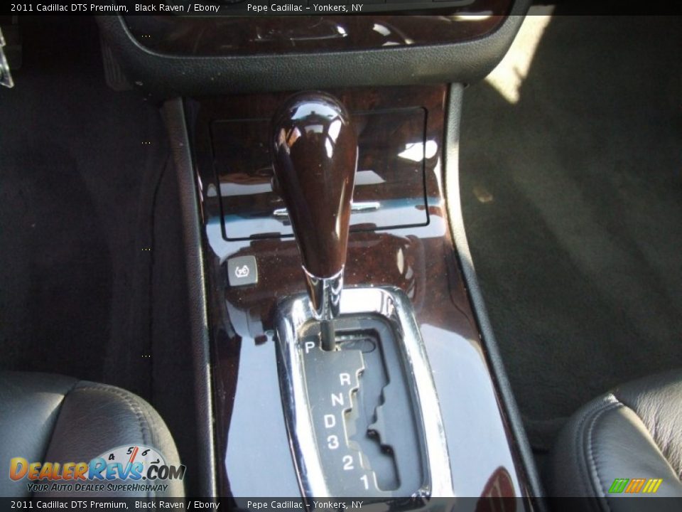 2011 Cadillac DTS Premium Black Raven / Ebony Photo #18