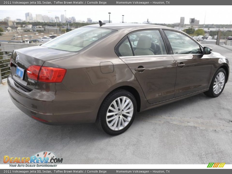 2011 Volkswagen Jetta SEL Sedan Toffee Brown Metallic / Cornsilk Beige Photo #6