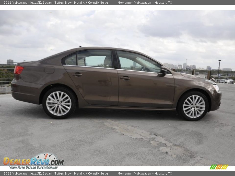 2011 Volkswagen Jetta SEL Sedan Toffee Brown Metallic / Cornsilk Beige Photo #7