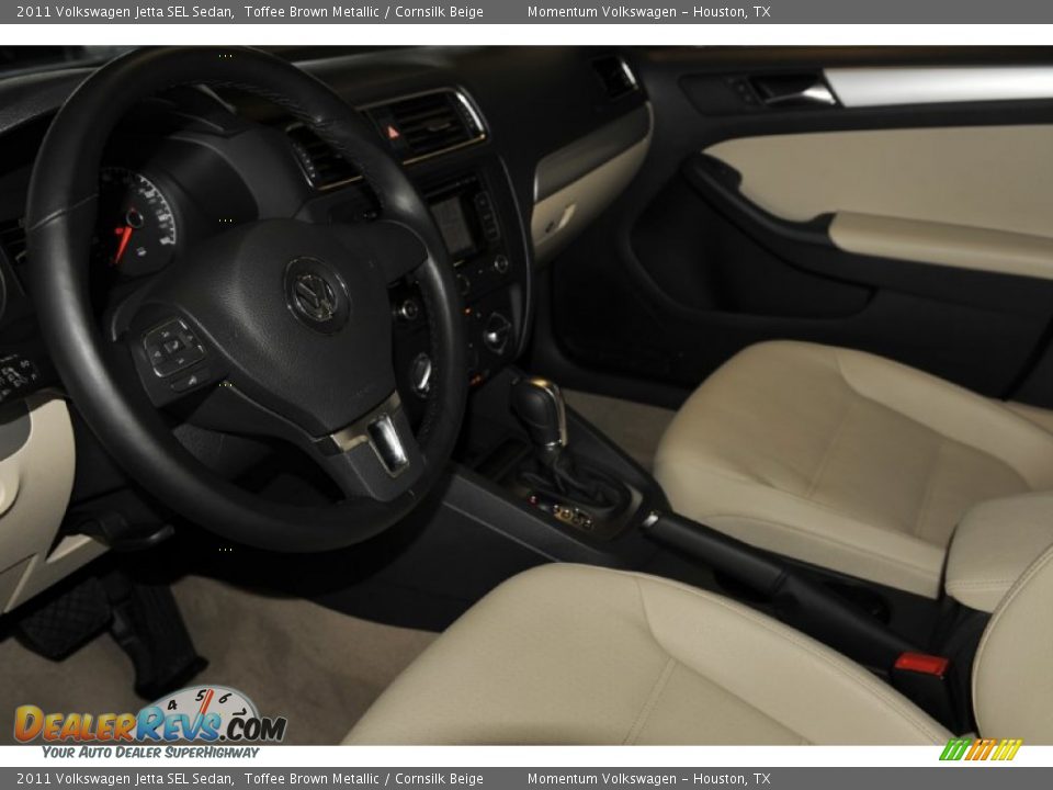 2011 Volkswagen Jetta SEL Sedan Toffee Brown Metallic / Cornsilk Beige Photo #10