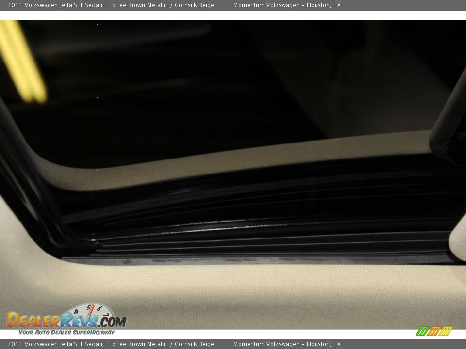 2011 Volkswagen Jetta SEL Sedan Toffee Brown Metallic / Cornsilk Beige Photo #13