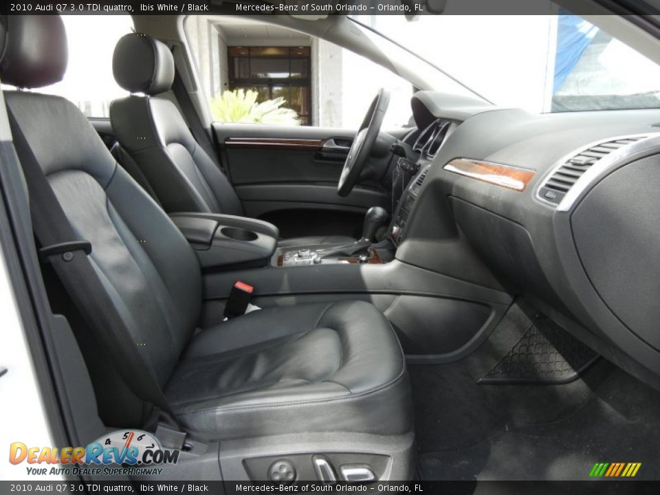 Black Interior - 2010 Audi Q7 3.0 TDI quattro Photo #21
